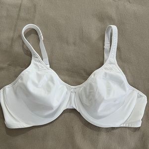 Bali minimizing bra